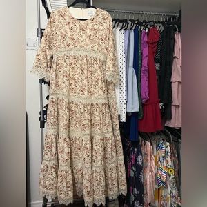 NWOT Dainty Jewells XL maxi floral tiered dress